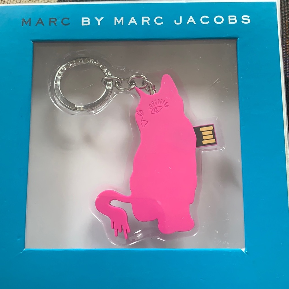 Marc by Marc Jacobs flash drive NIB